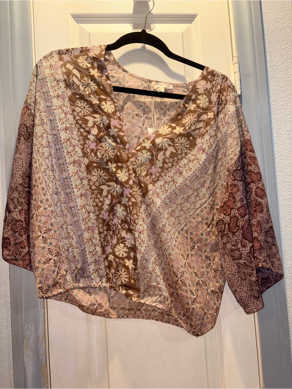 Mystree Floral Boho V-Neck Tunic in Brown and Pink